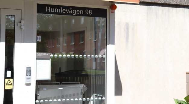 Entré Humlevägen 98