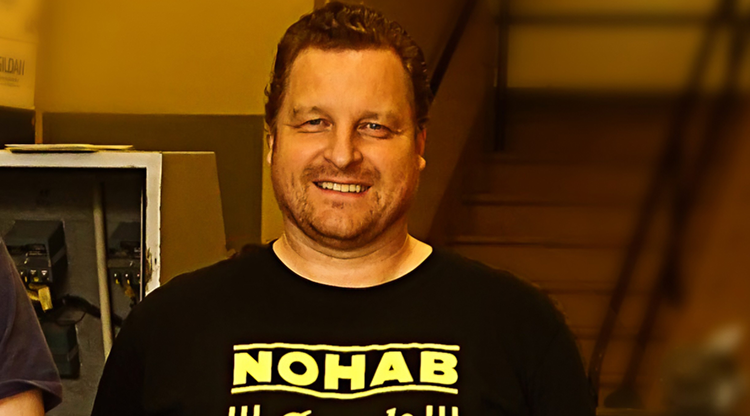 Närbild porträtt av Daniel