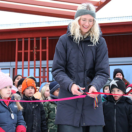 Investeringar_Invigning-av-Uppharads-skola_420x420px.jpg