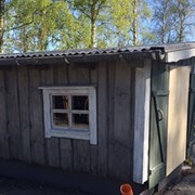 Skrotnisses verkstad har fått sin plats inne i lekplatsen. 