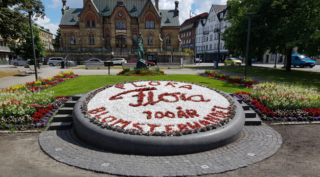 Bilden visar plantering Flora Blomsterhandel 100 år
