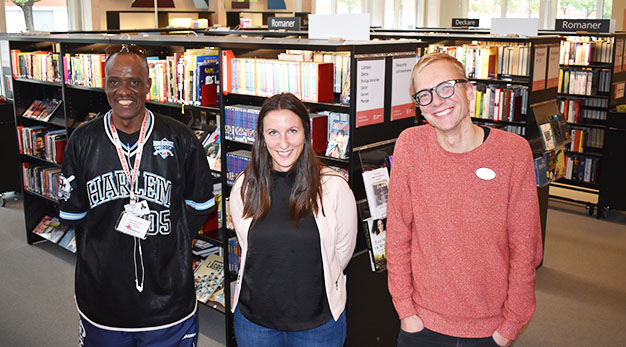 Mahdi Deer Hamadi, Lejla Fatic och Tobias Gard kommer att medverka på bokmässan som inleds idag.