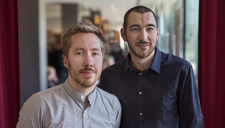 Pristagarna: regissör John Tornblad och producent Johan Fågelström.