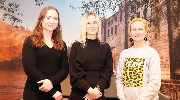Socialsekreterarna Viktoria Karlsson och Nikolina Klaric arbetar inom projektet URO, och Johanna Nyman är projektledare för TUTI.