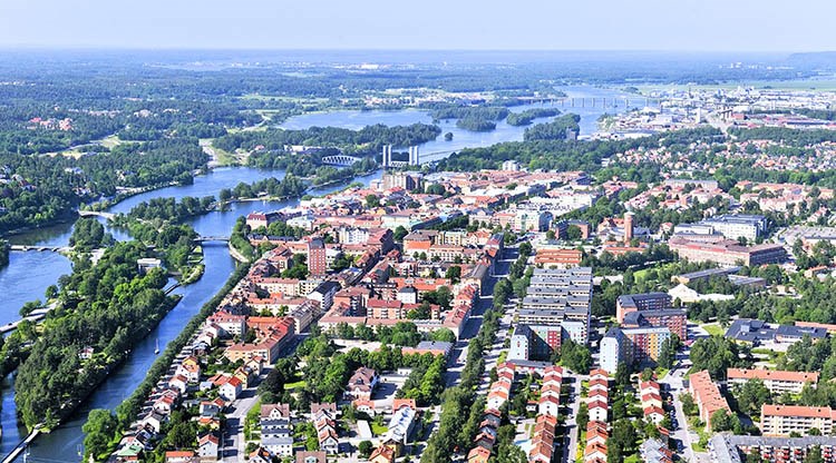 Drönarbild över Trollhättan