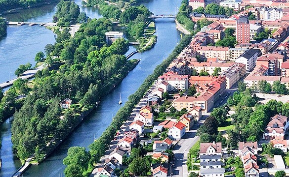 Drönarbild över Trollhättan