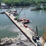 Stridsbergsbron byggs över Göta Älv i Trollhättan
