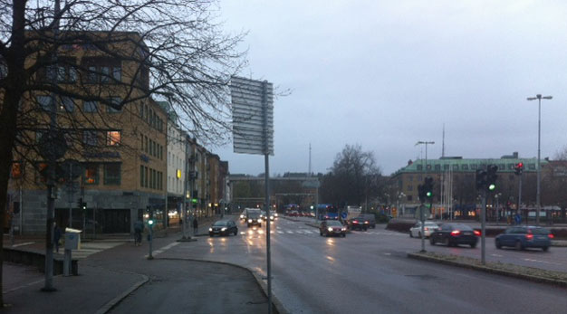 Gärdhemsvägen i korsning med Drottninggatan