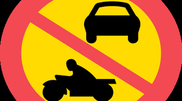 Vägmärket som visar att motofordonstrafik är förbjuden