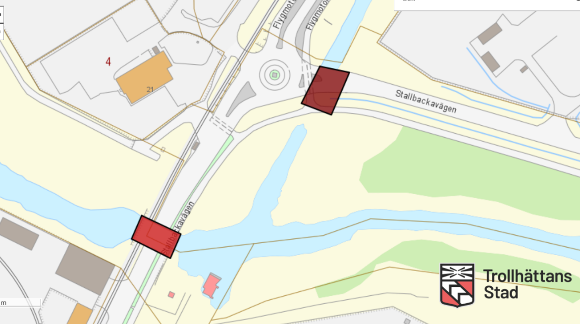 Kartbild som med röd markering visar vart det ska finnas nya rörbroar vid Stallbacka